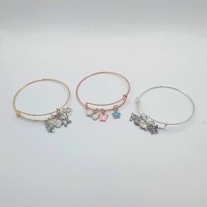 PICK 1 COLOR ADJUSTABLE BANGLES WITH CHARMS NEW WITH BOUTIQUE TAGS